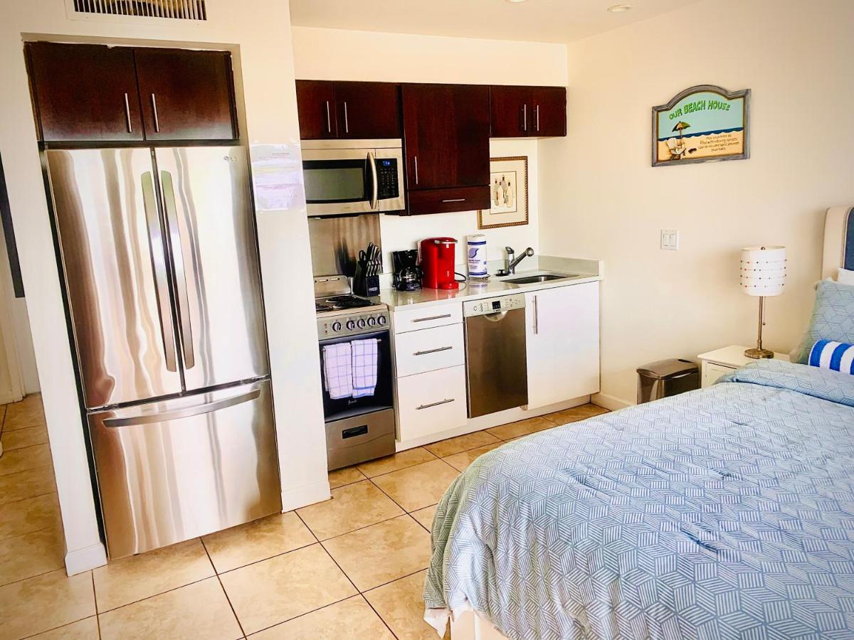 The Beach On Longboat Key - Studio 103 Bagian luar foto