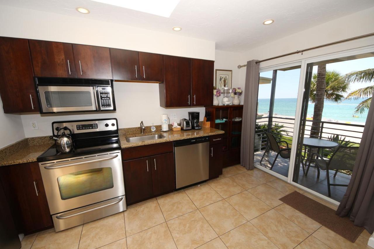 The Beach On Longboat Key - Studio 103 Bagian luar foto